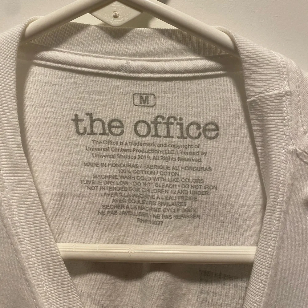 (3/$15) The Office Medium shirt NWOT - Picture 2 of 4